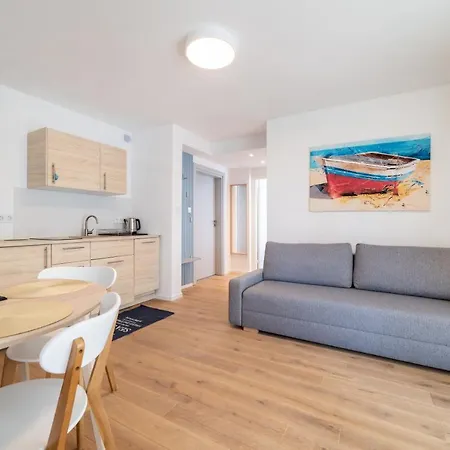 Ogrodowa 45 * Jastarnia